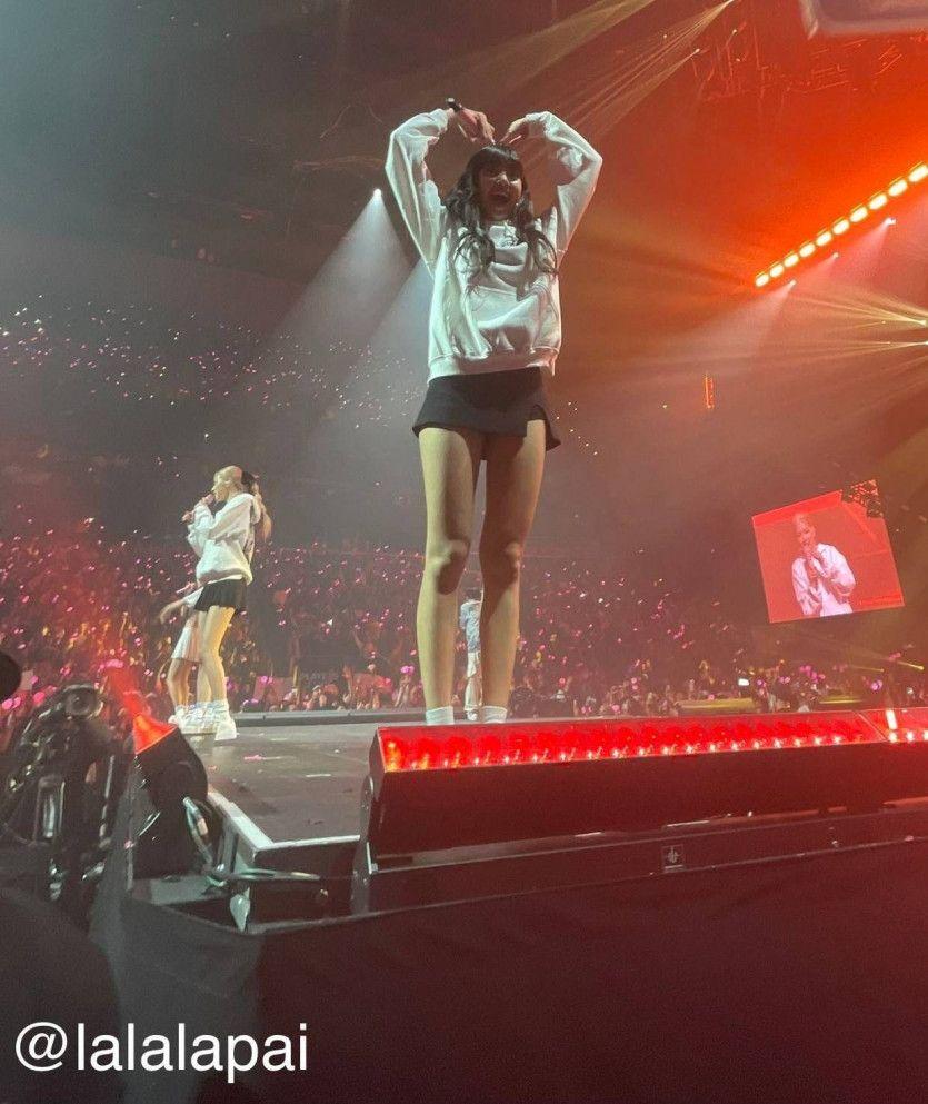 BLACKPINK LISA2