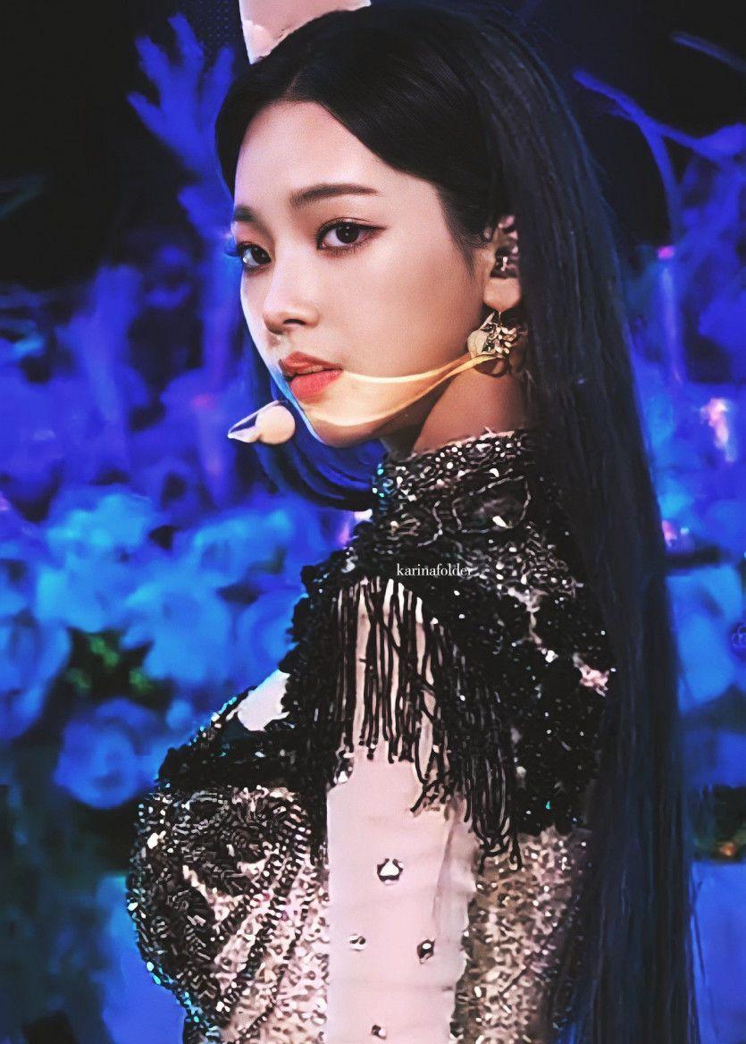 Aespa Karina0
