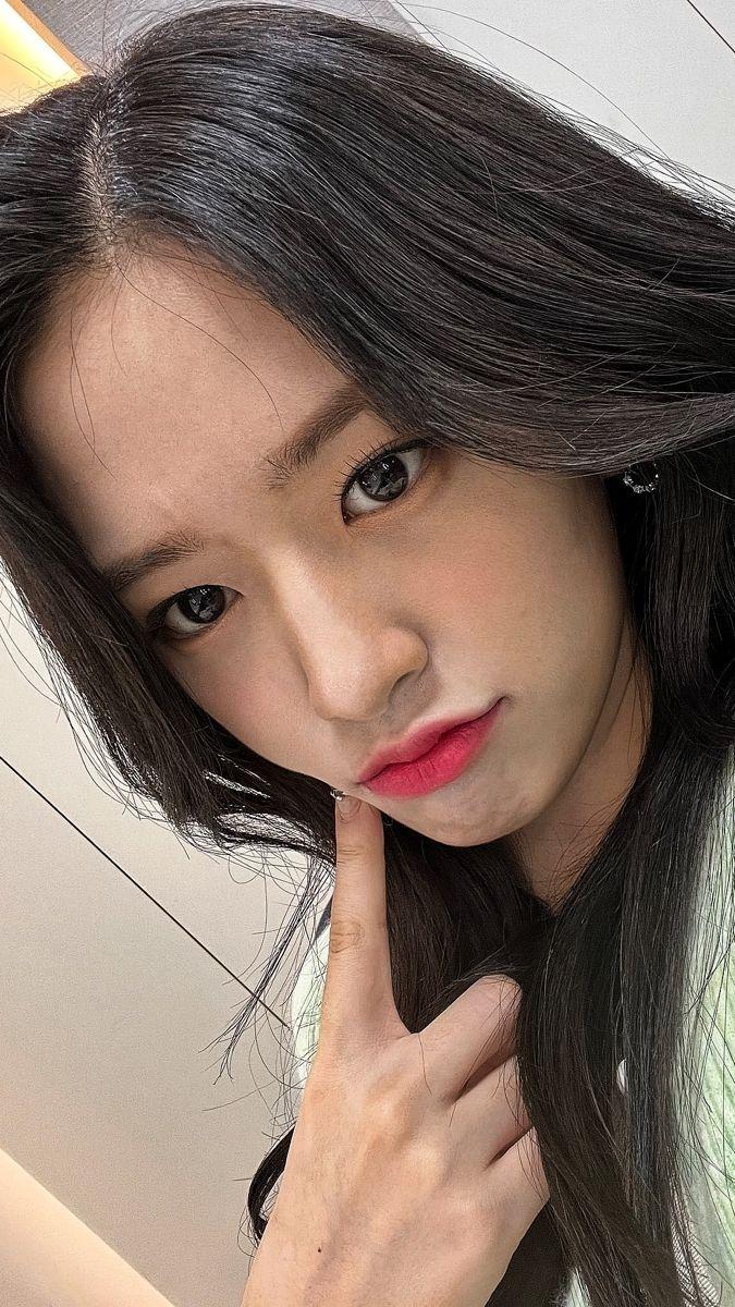 IVE 안유진0