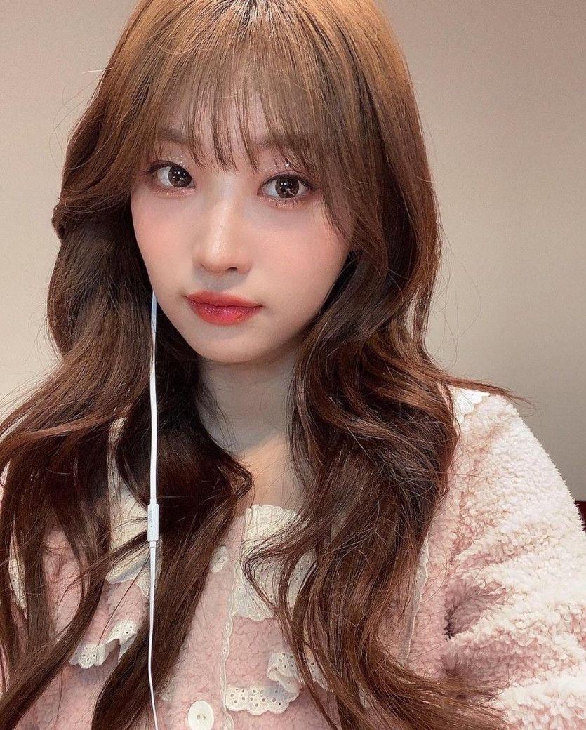 EVERGLOW Sihyeon1