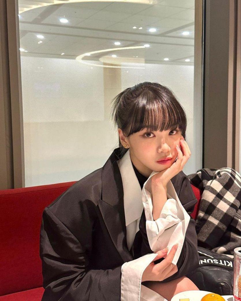 LE SSERAFIM CHAEWON0