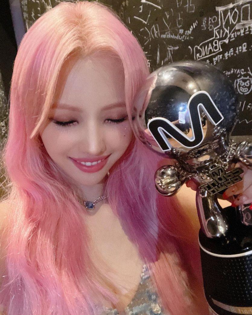 (G)I-DLE Soyeon0