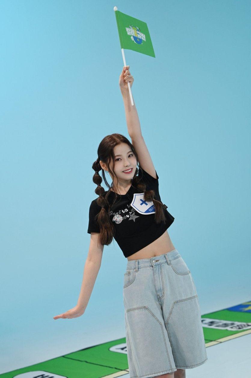 NMIXX kyujin1