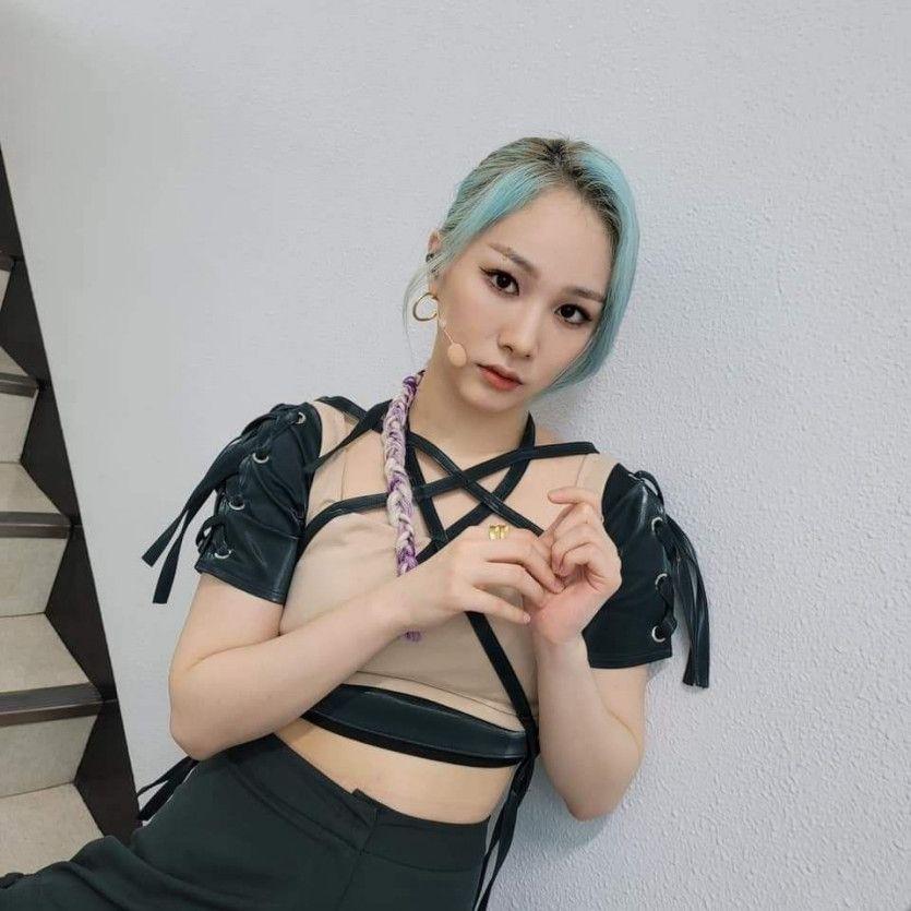 EVERGLOW 한은지1