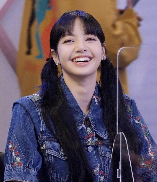BLACKPINK LISA0