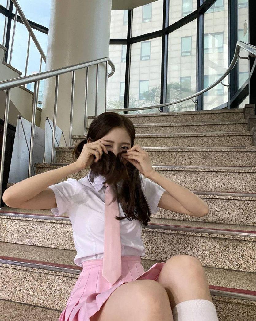 OH MY GIRL Arin2