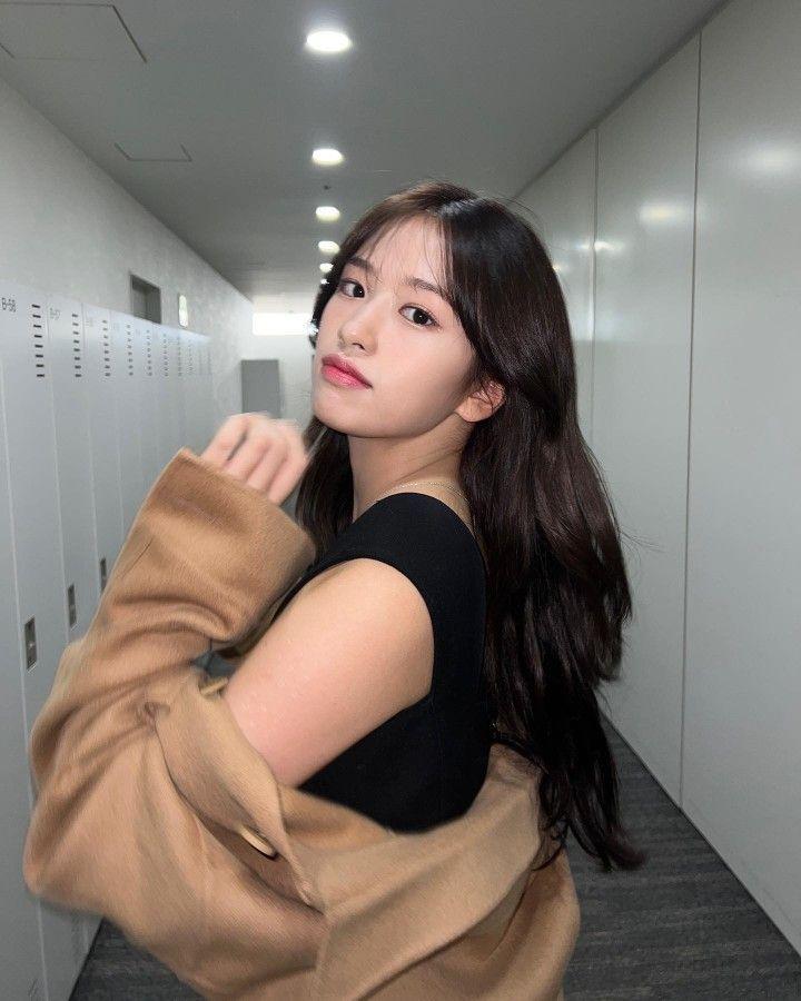IVE yujin3