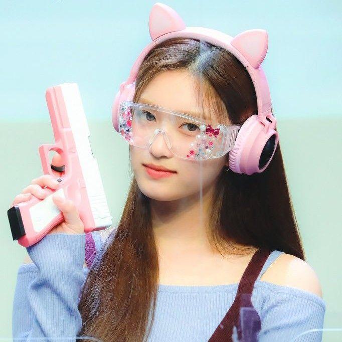 IVE LEESEO1