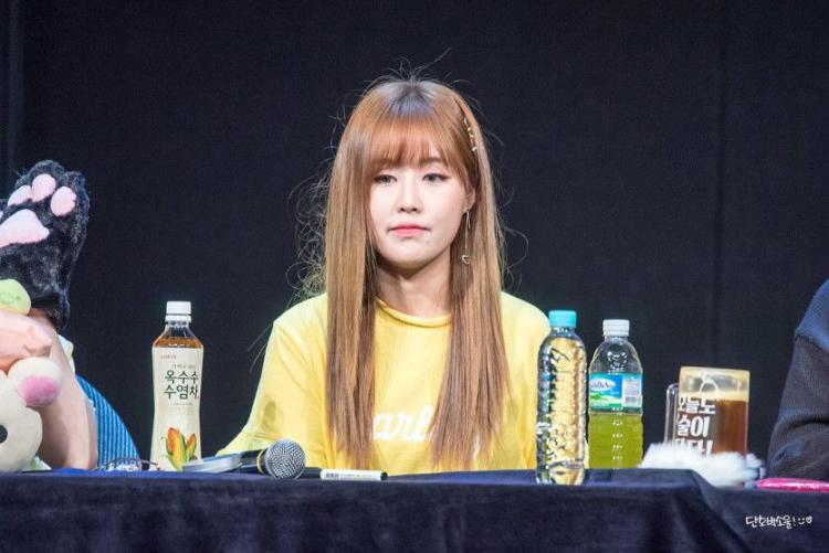 러블리즈 정전기벱솔 이수정2