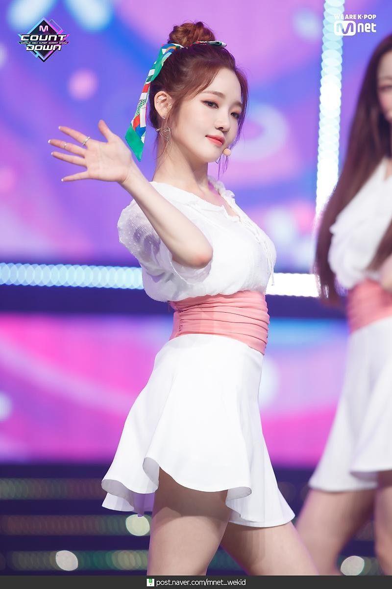 FROMIS9 Roh Ji Sun2