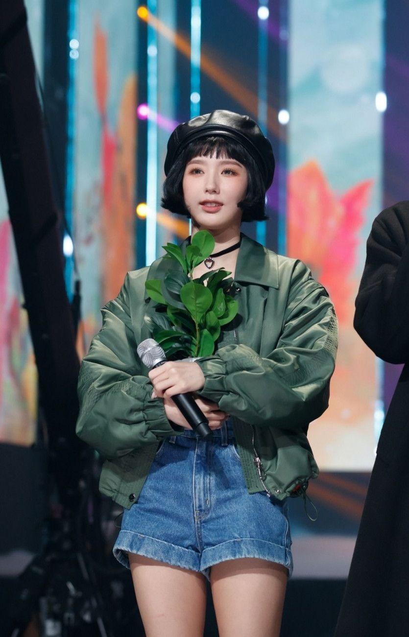 G-IDLE MiYeon1