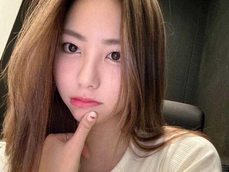 PURPLE KISS CHO SEOYOUNG1