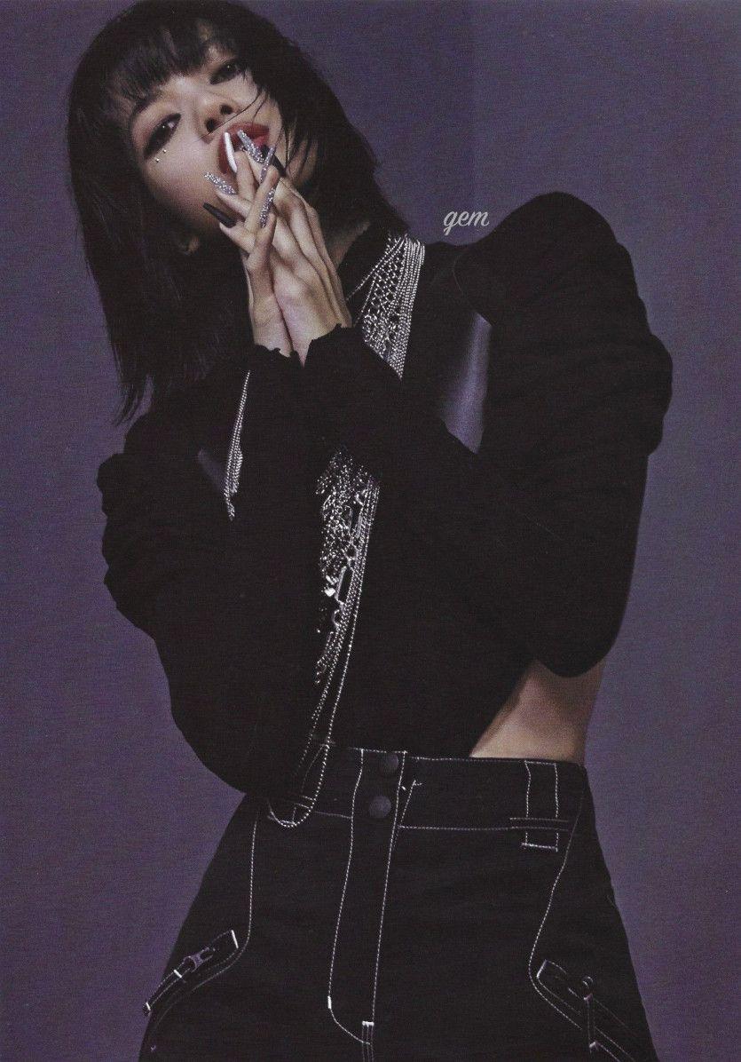 블랙핑크 리사1