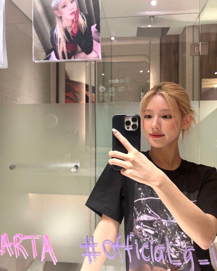 (G)I-DLE miyeon0