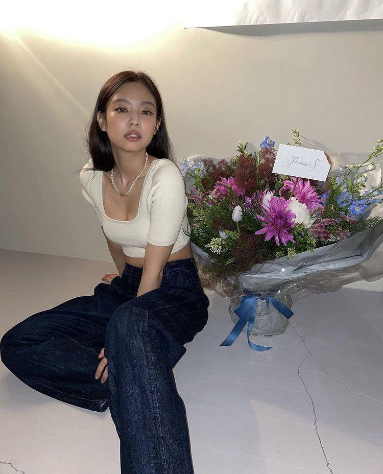 BLACKPINK JENNIE0