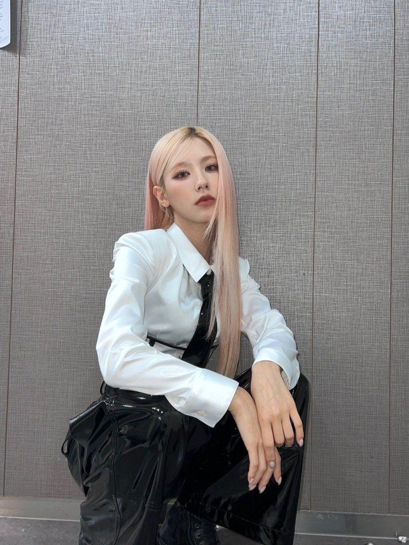 (G)-IDLE 미연3