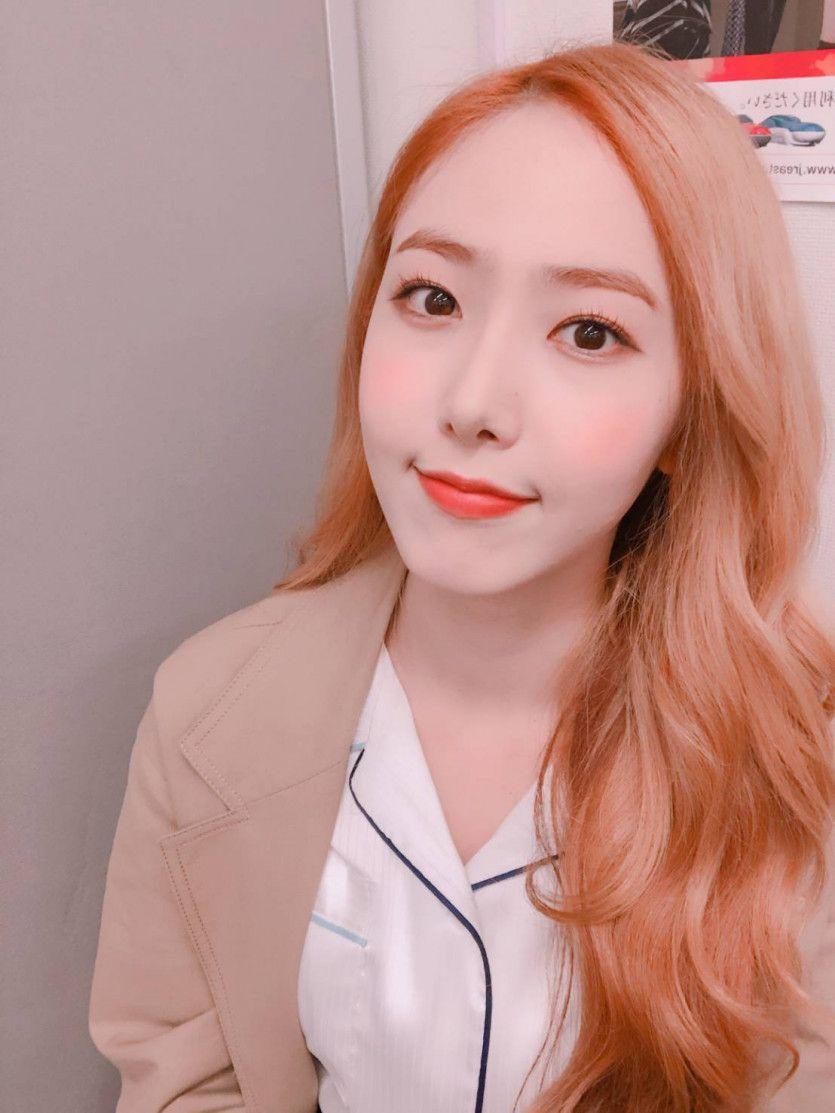 여자친구4