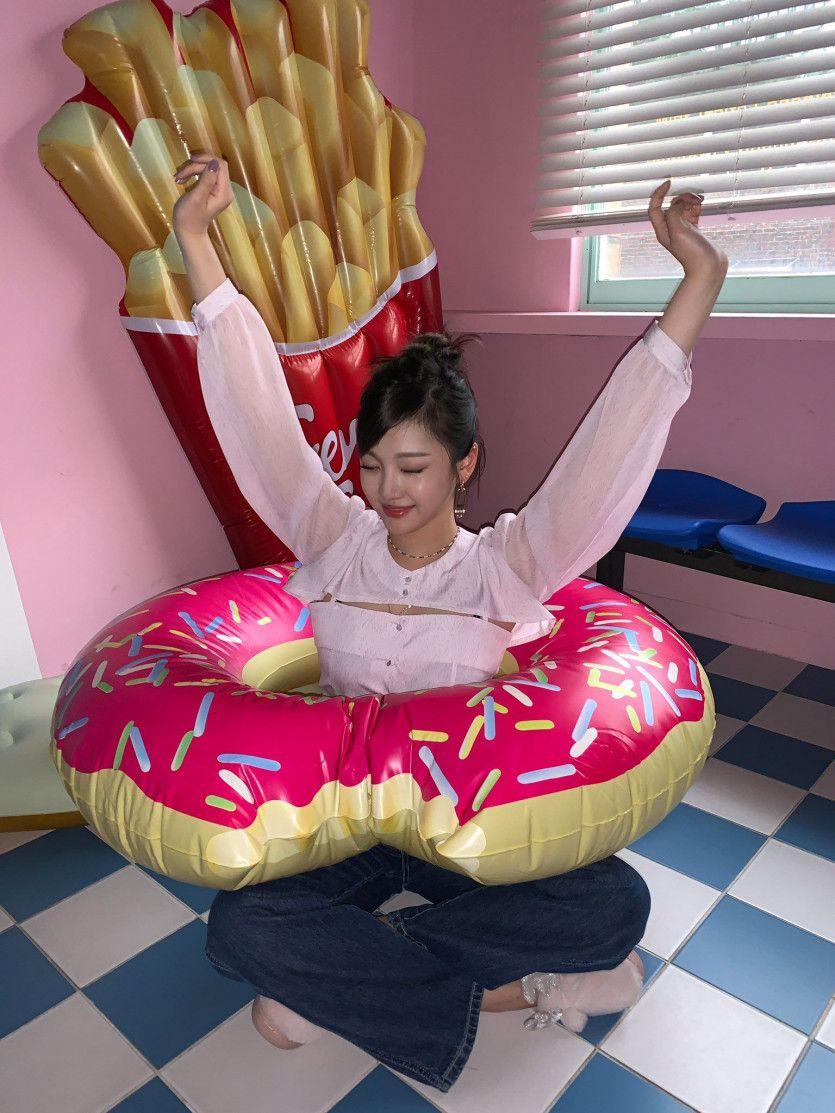 AESPA Karina0