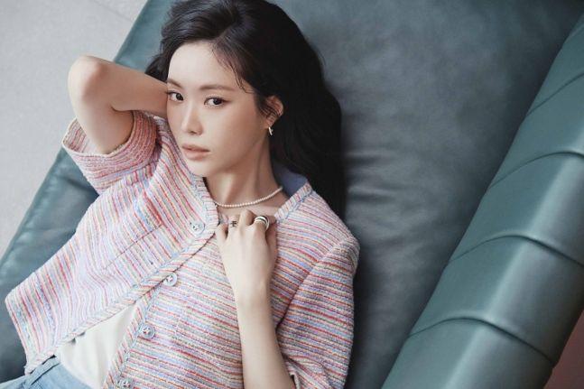 손나은1