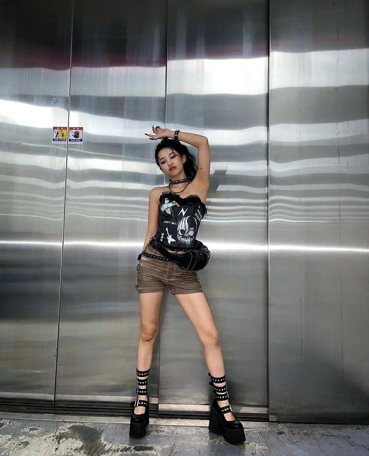 (G)I-DLE SOYEON1
