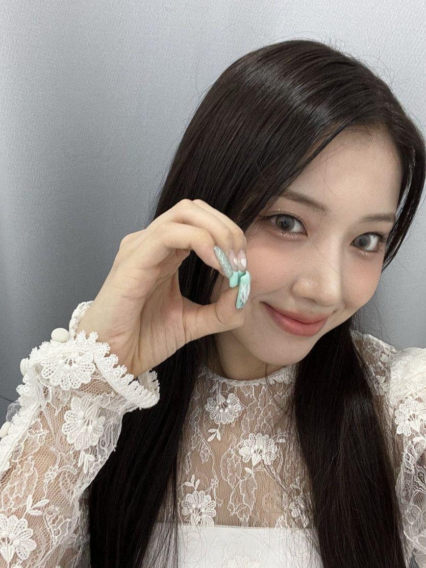 NMIXX jiwoo4