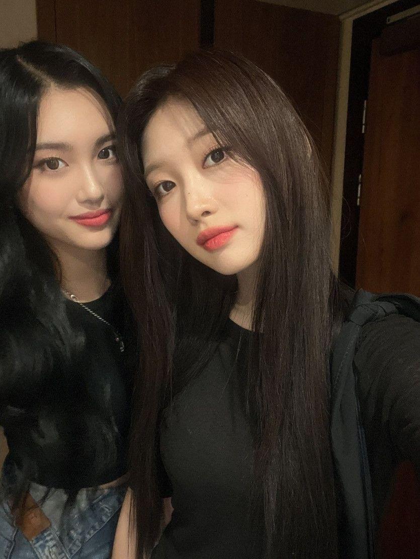 EVERGLOW Sihyeon3