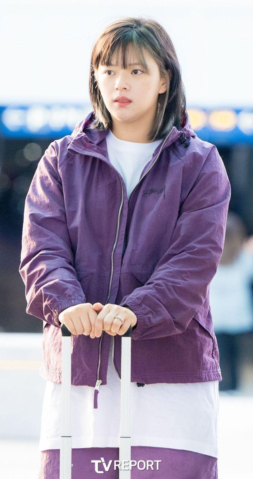 JEONGYEON1