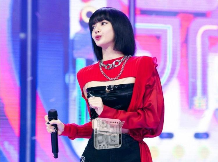 블랙핑크 리사2