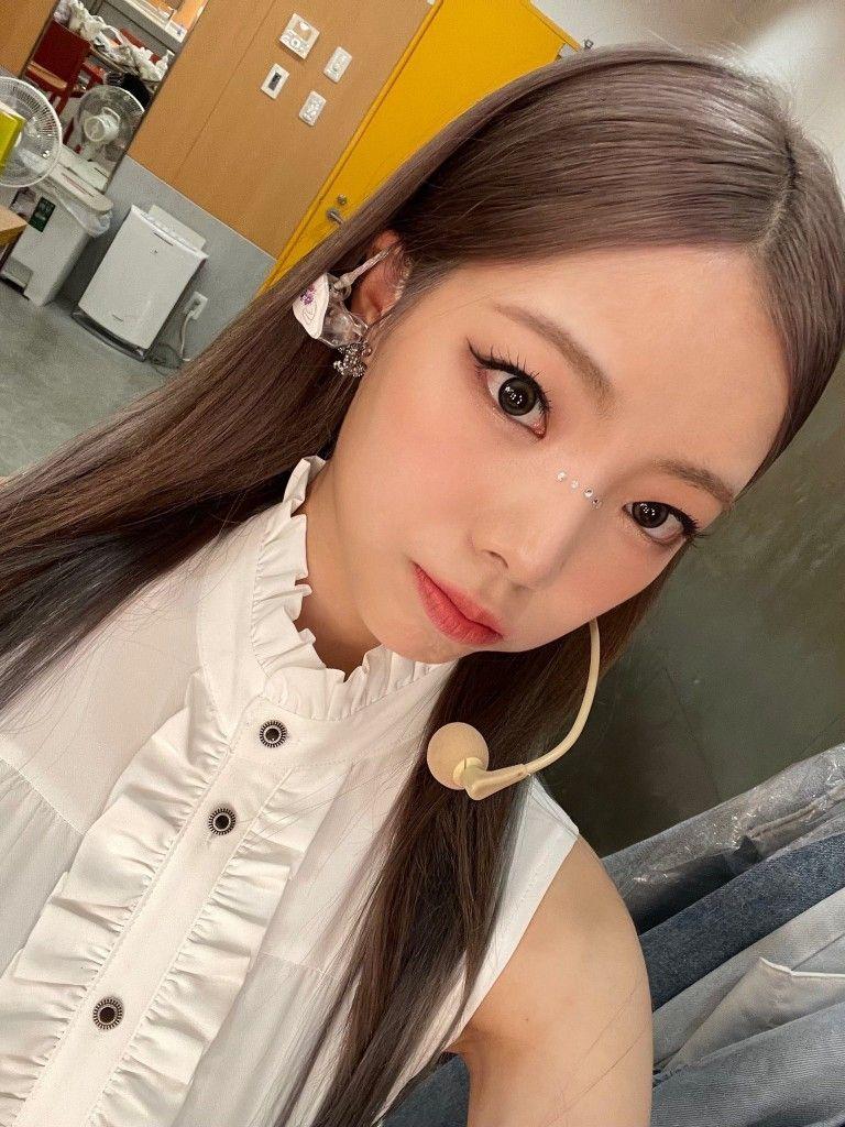 PURPLE KISS  NA GOEUN2