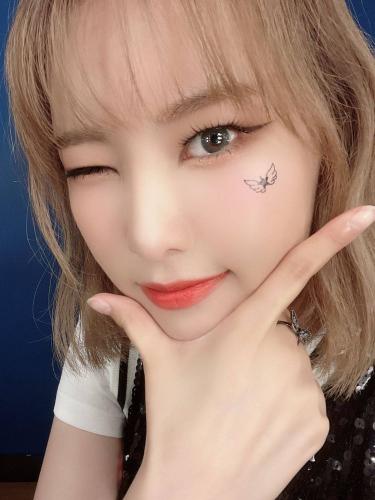 WEEEKLY Kim Ji Min1