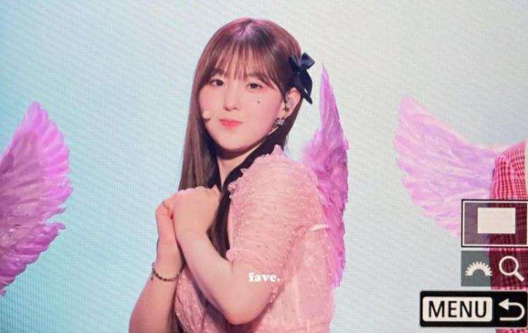 Kep1er Chaehyun0