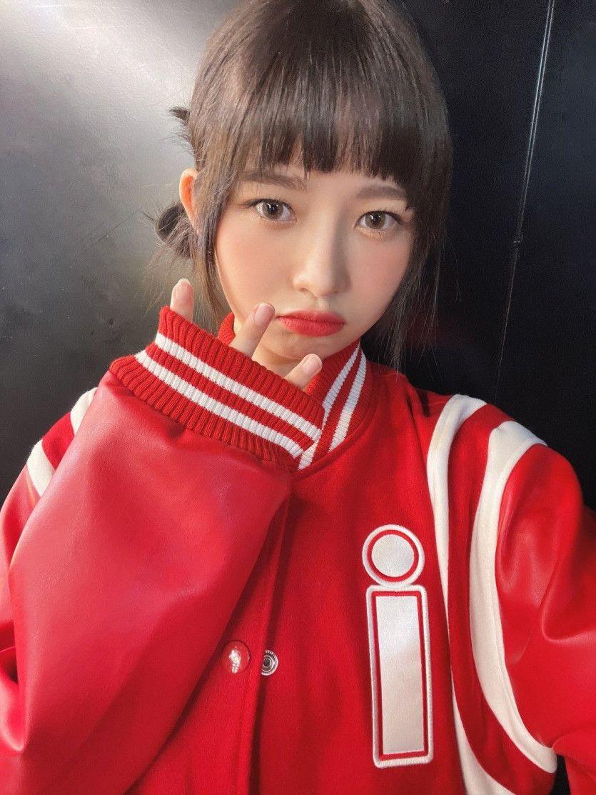 IVE Naoi Rei1