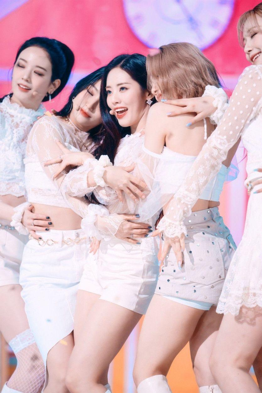 FROMIS9 Park Ji Won1