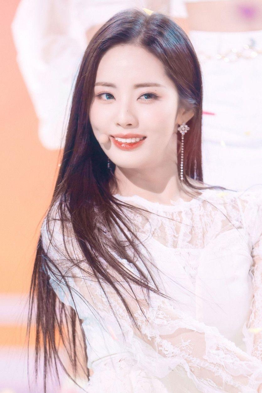 FROMIS9 Park Ji Won2