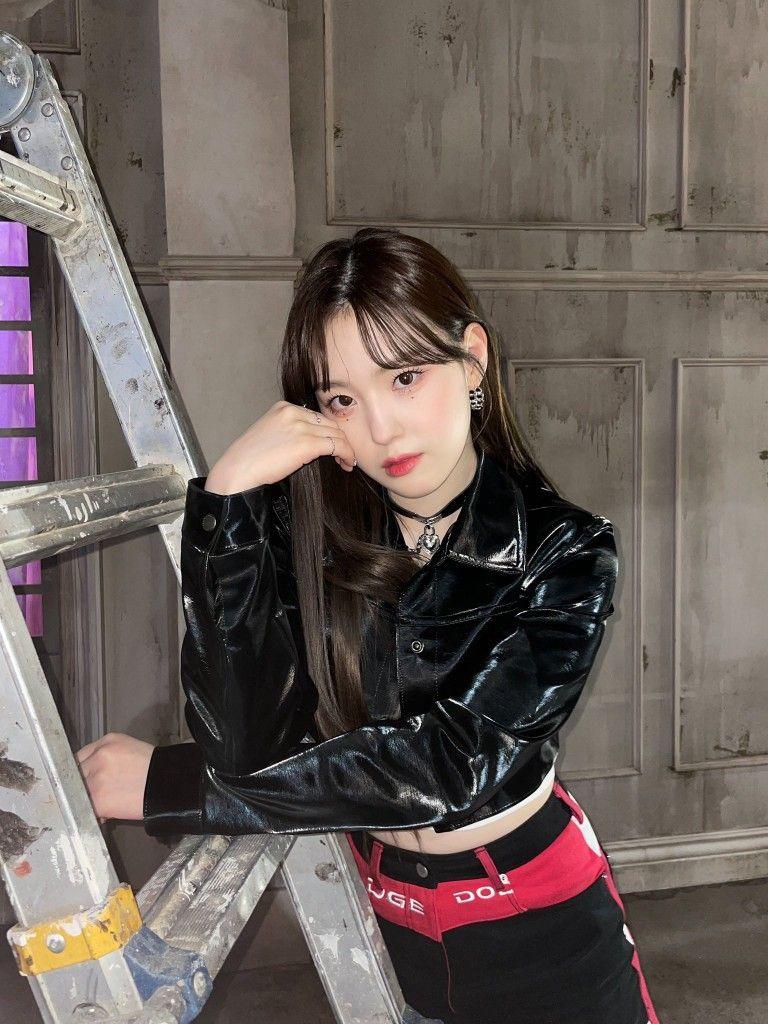 Kep1er Chaehyun0