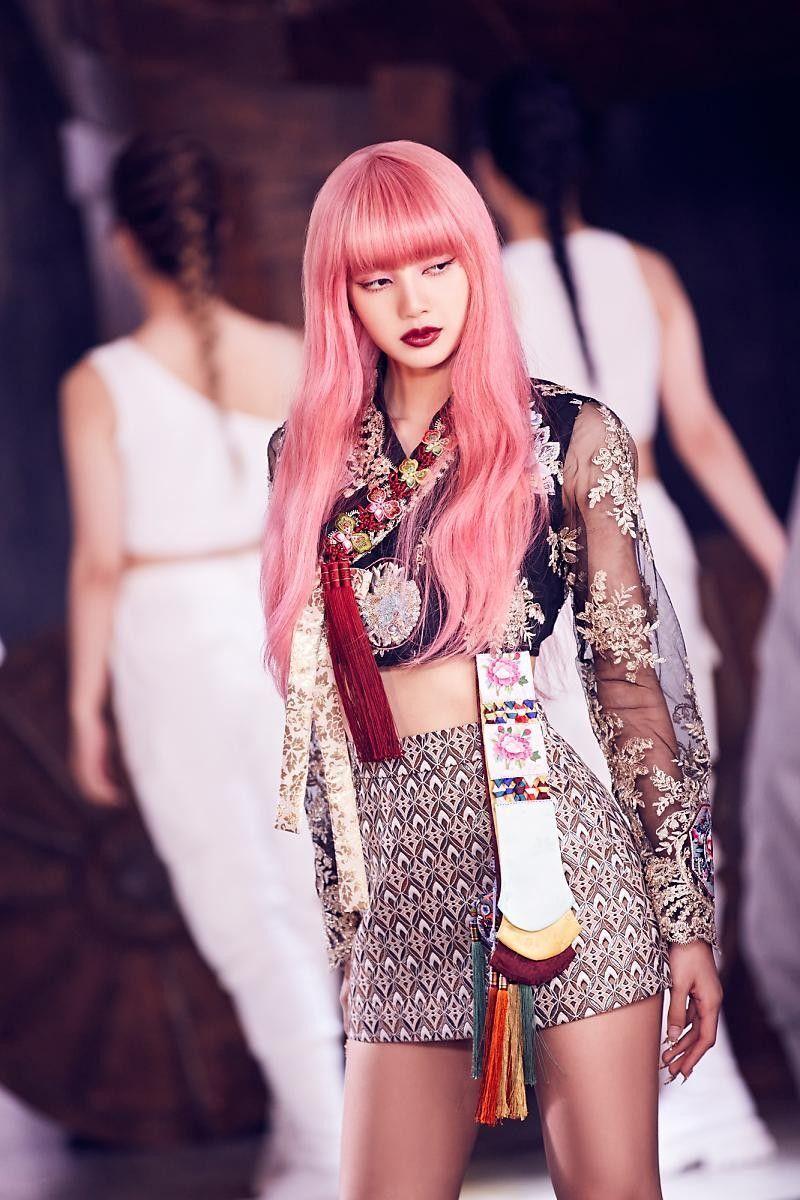블랙핑크 리사3
