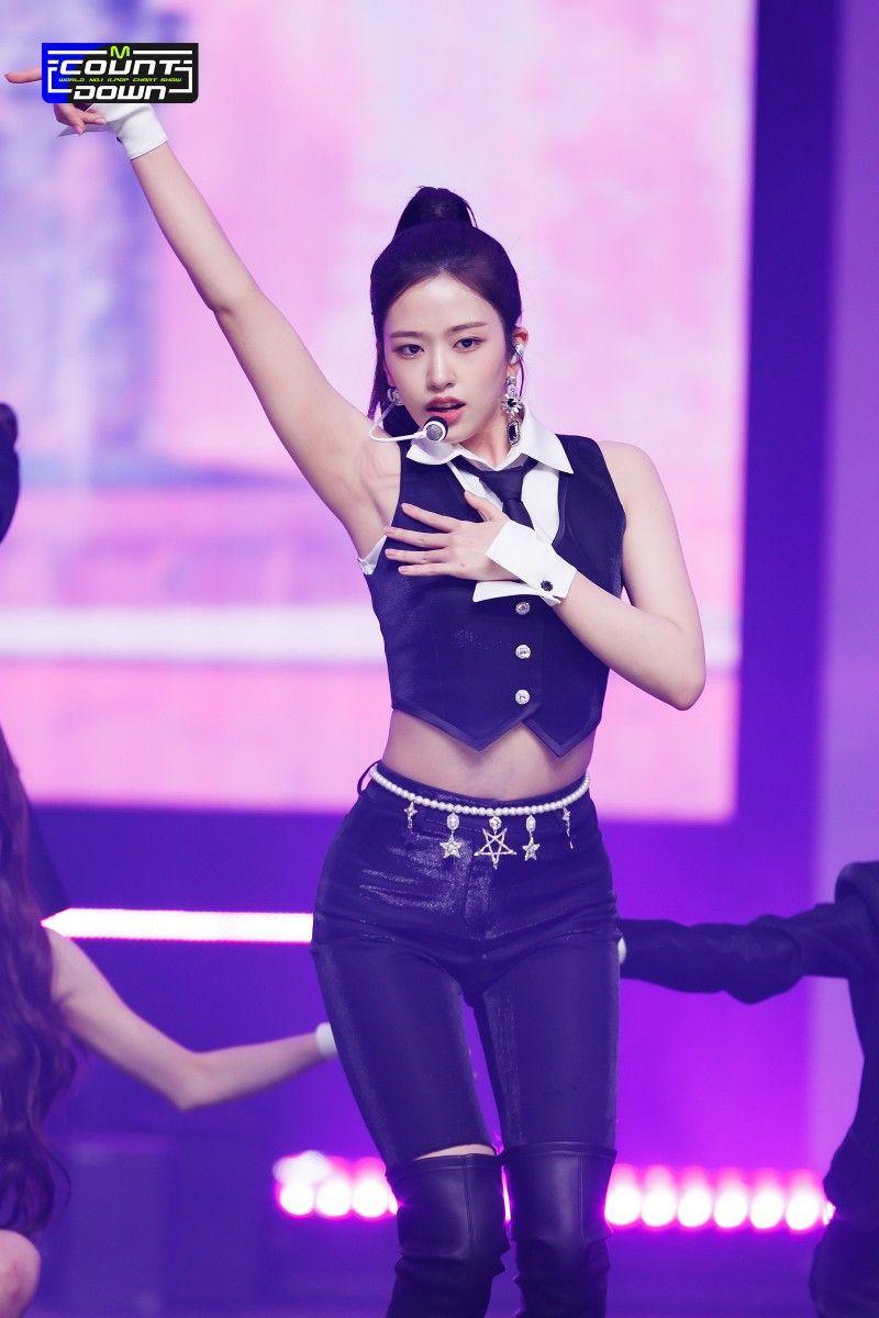 아이브 안유진0