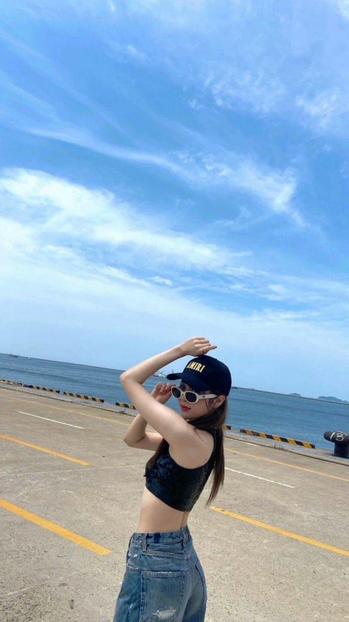 LE-SSERAFIM Yunjin1