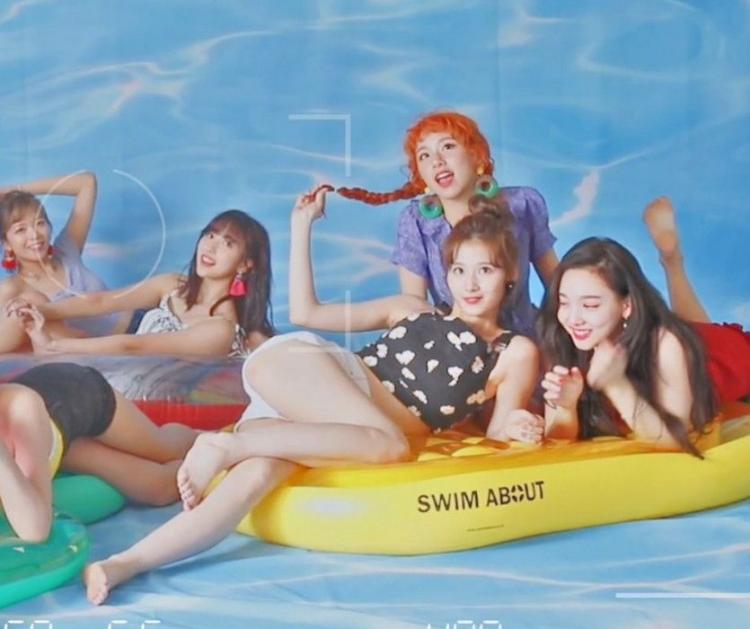 사나눈나 하얀 허벅지2