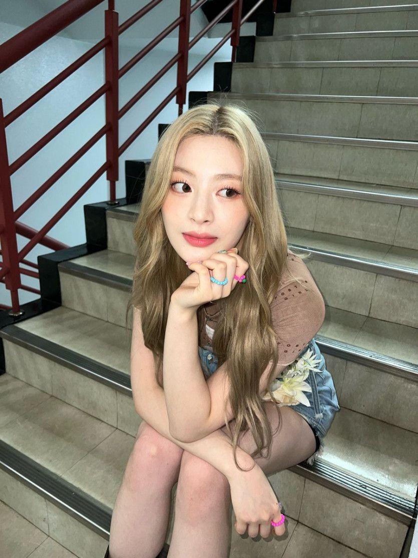 STAYC SEEUN1