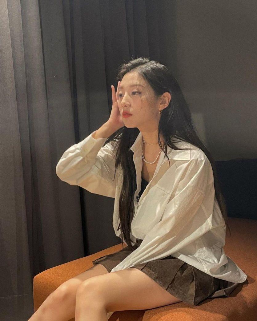 정예인 인스타_흰 셔츠5