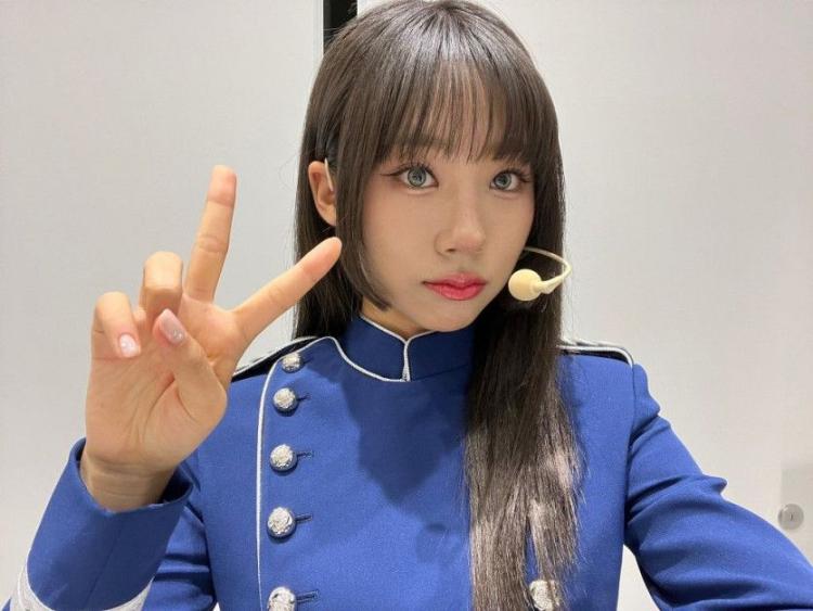 PURPLE KISS JANG EUNSUNG1