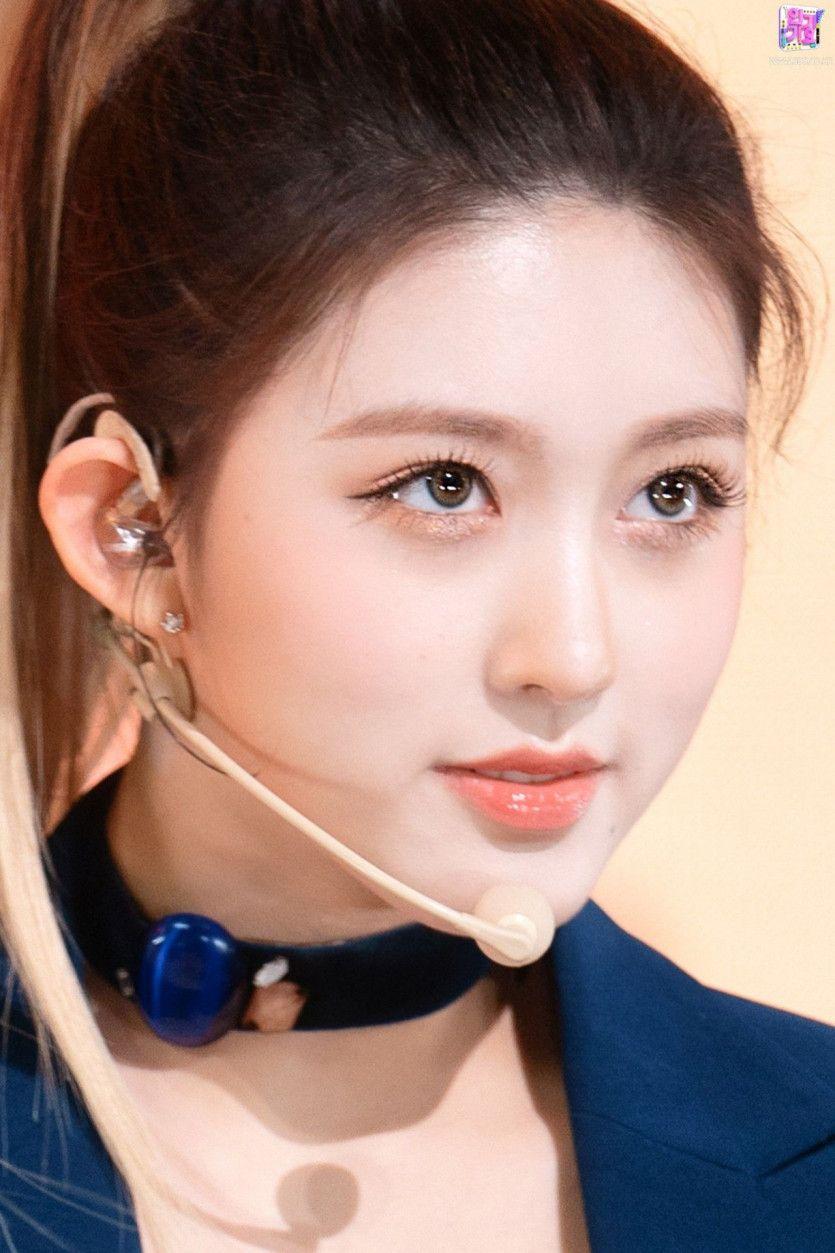 IVE GaEul2