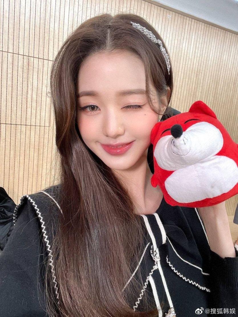IVE 원영1
