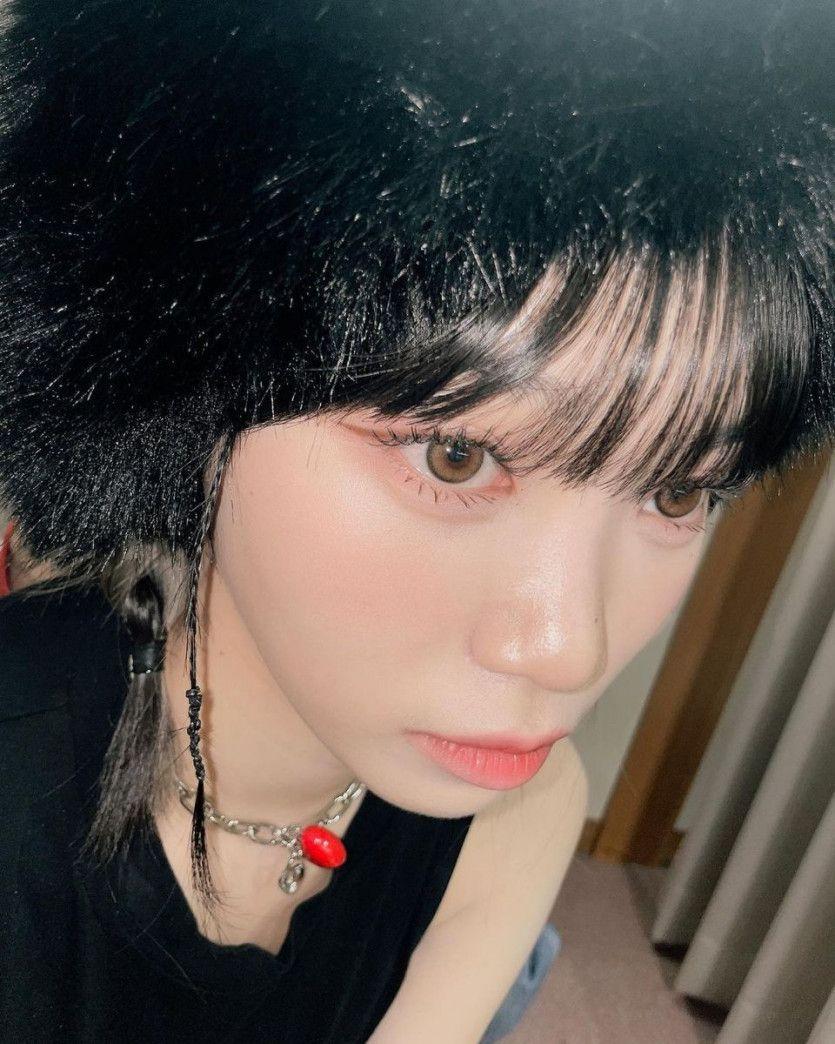 LE SSERAFIM CHAEWON1