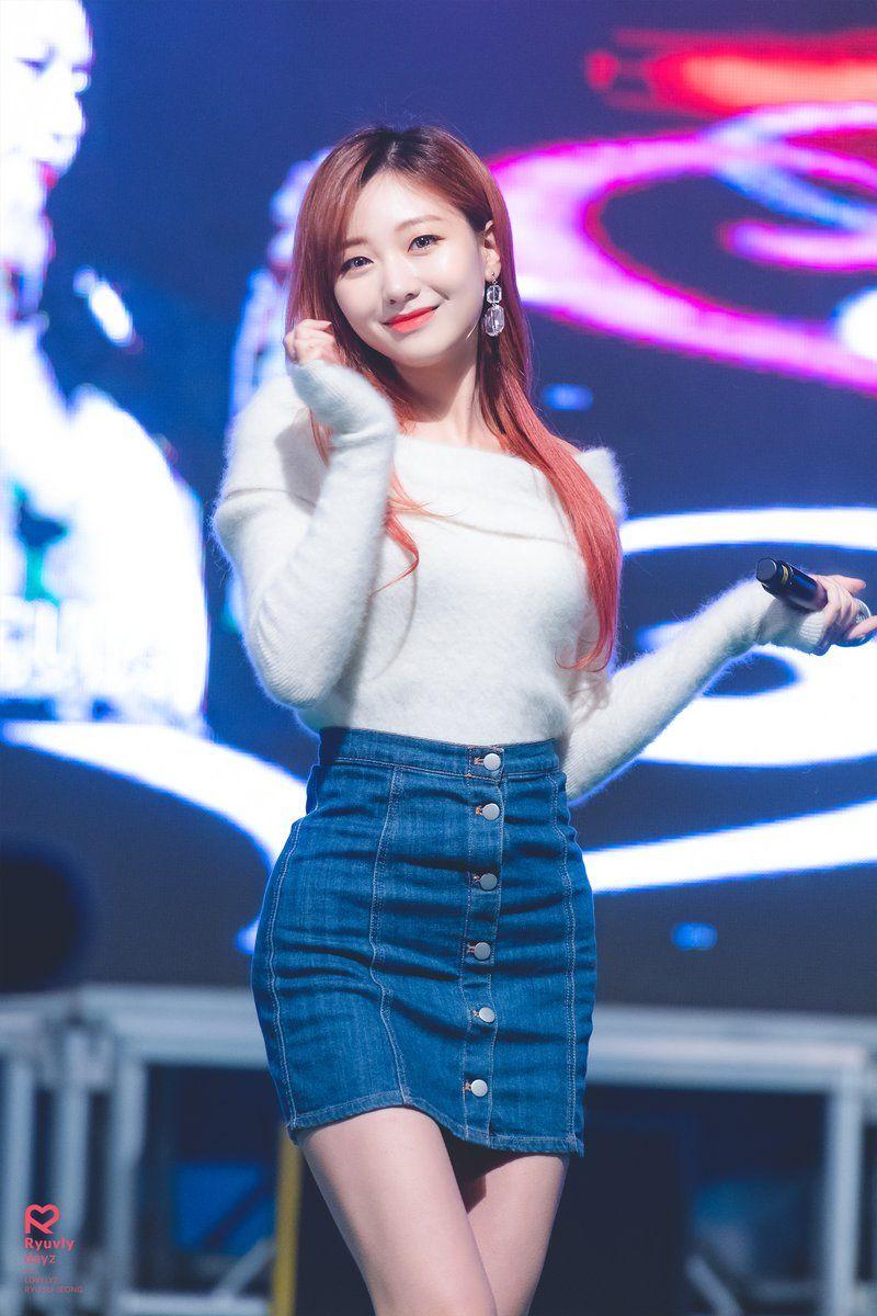 러블리즈 아침부터 숙성중인 빵떡 류수정4