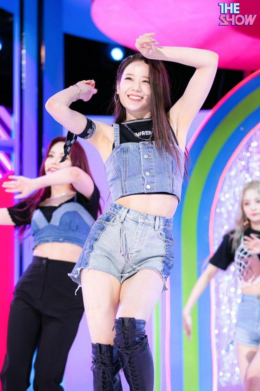 FROMIS9 Jang Gyuri3