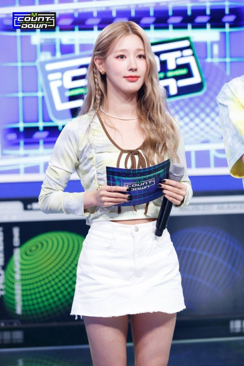 G-IDLE MiYeon1