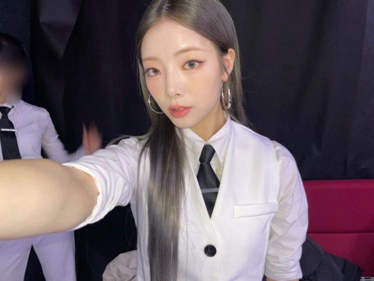 PURPLE KISS  NA GOEUN0