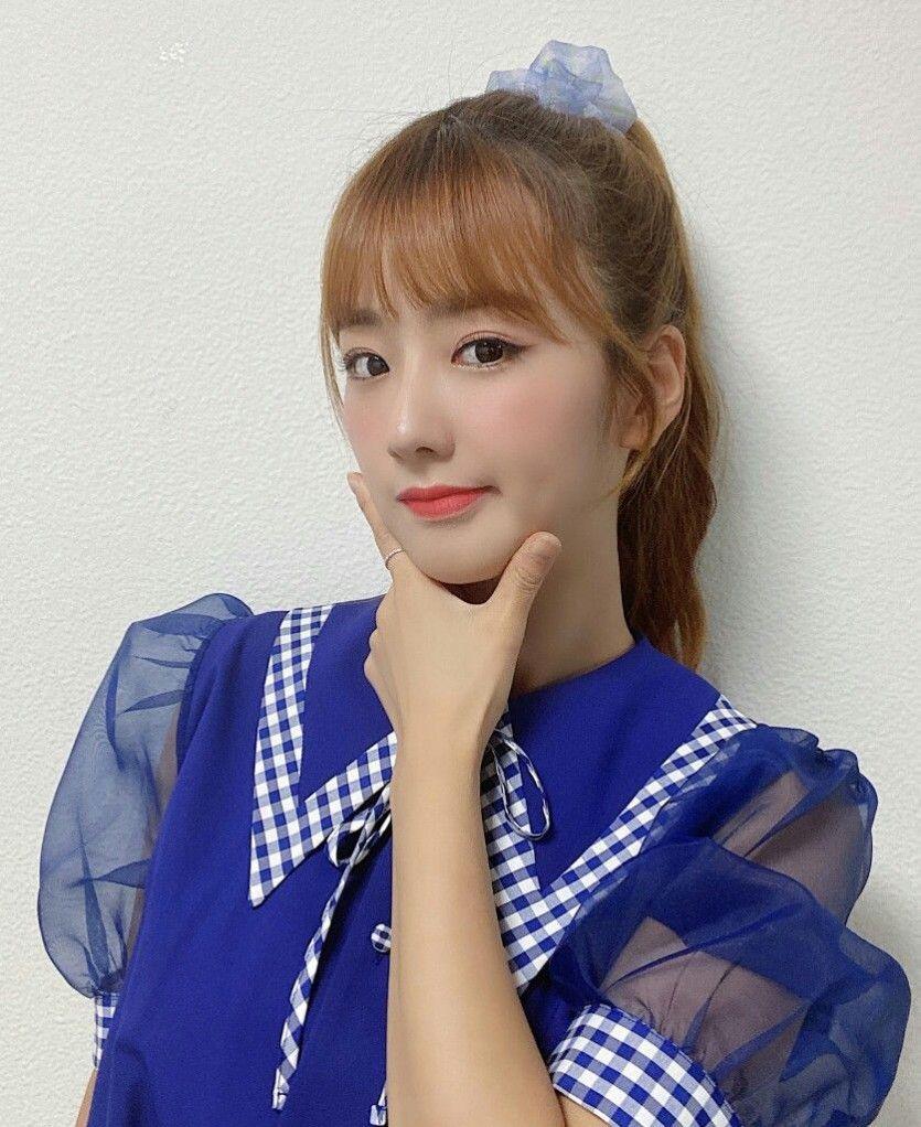 윤보미1